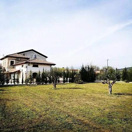 Tenuta Ferrara Hotel *