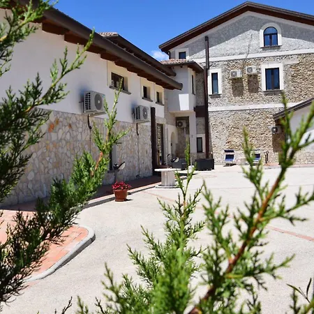 Tenuta Ferrara Hotel *